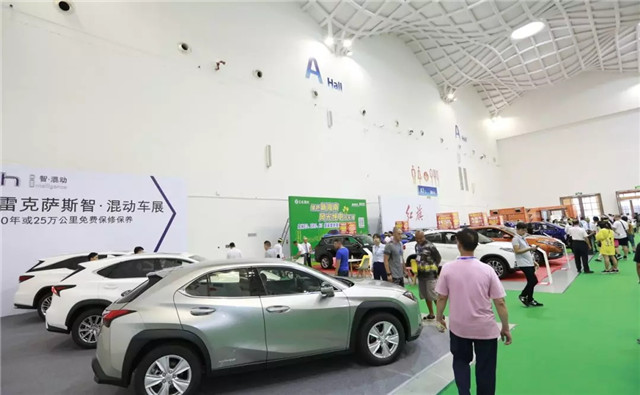 100多家企業(yè)參展、200余輛新車(chē)亮相，第四屆振威海南新能源車(chē)展盛大開(kāi)幕！