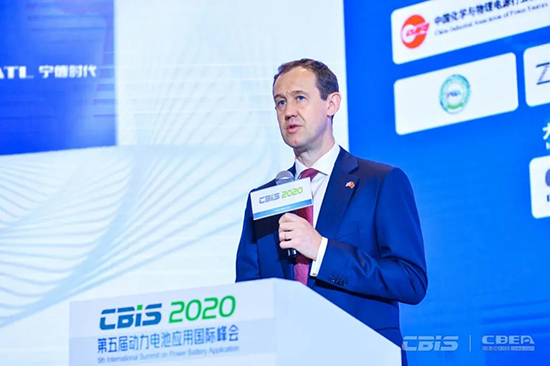 英國駐廣州總領(lǐng)事館柯牧申：英國動(dòng)力電池需求70-100GWh