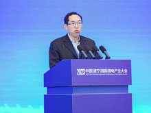 中國化學(xué)與物理電源行業(yè)協(xié)會(huì )總監劉彥龍：介紹《電池行業(yè)能效對標分析研究報告白皮書(shū)》